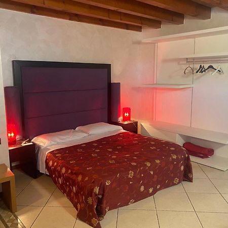 Albergo Le Piante Manerba del Garda Eksteriør billede